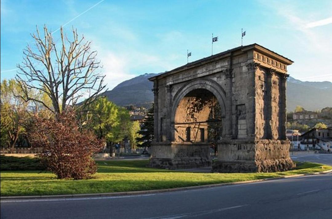 Appartamento Argento Aosta Exterior foto